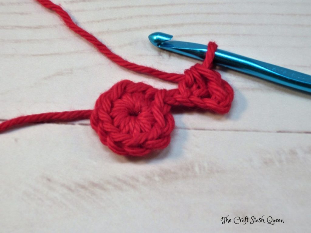 One half double crochet in next chain.